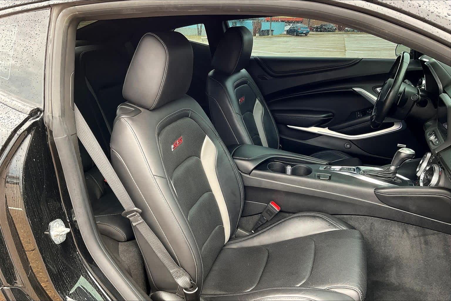 Thumbnail: 2019 Chevrolet Camaro - 12