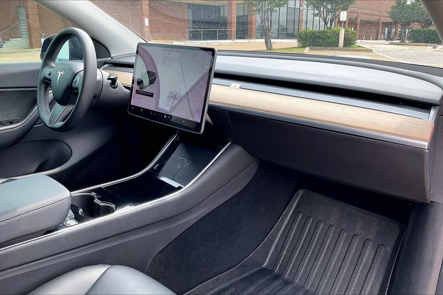 Thumbnail: 2021 Tesla Model Y - 23