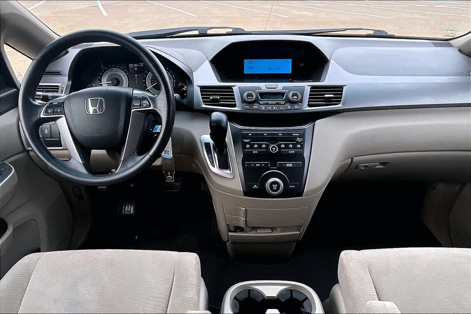 Thumbnail: 2011 Honda Odyssey - 9