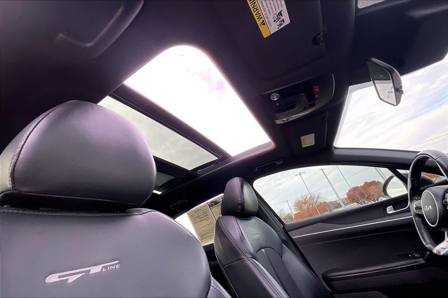 Thumbnail: 2022 Kia K5 - 30