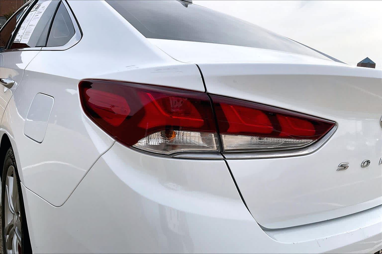 Thumbnail: 2018 Hyundai Sonata - 32