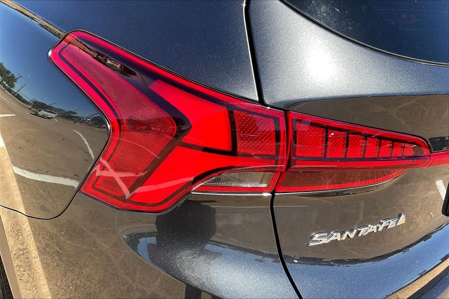 Thumbnail: 2023 Hyundai Santa Fe - 31