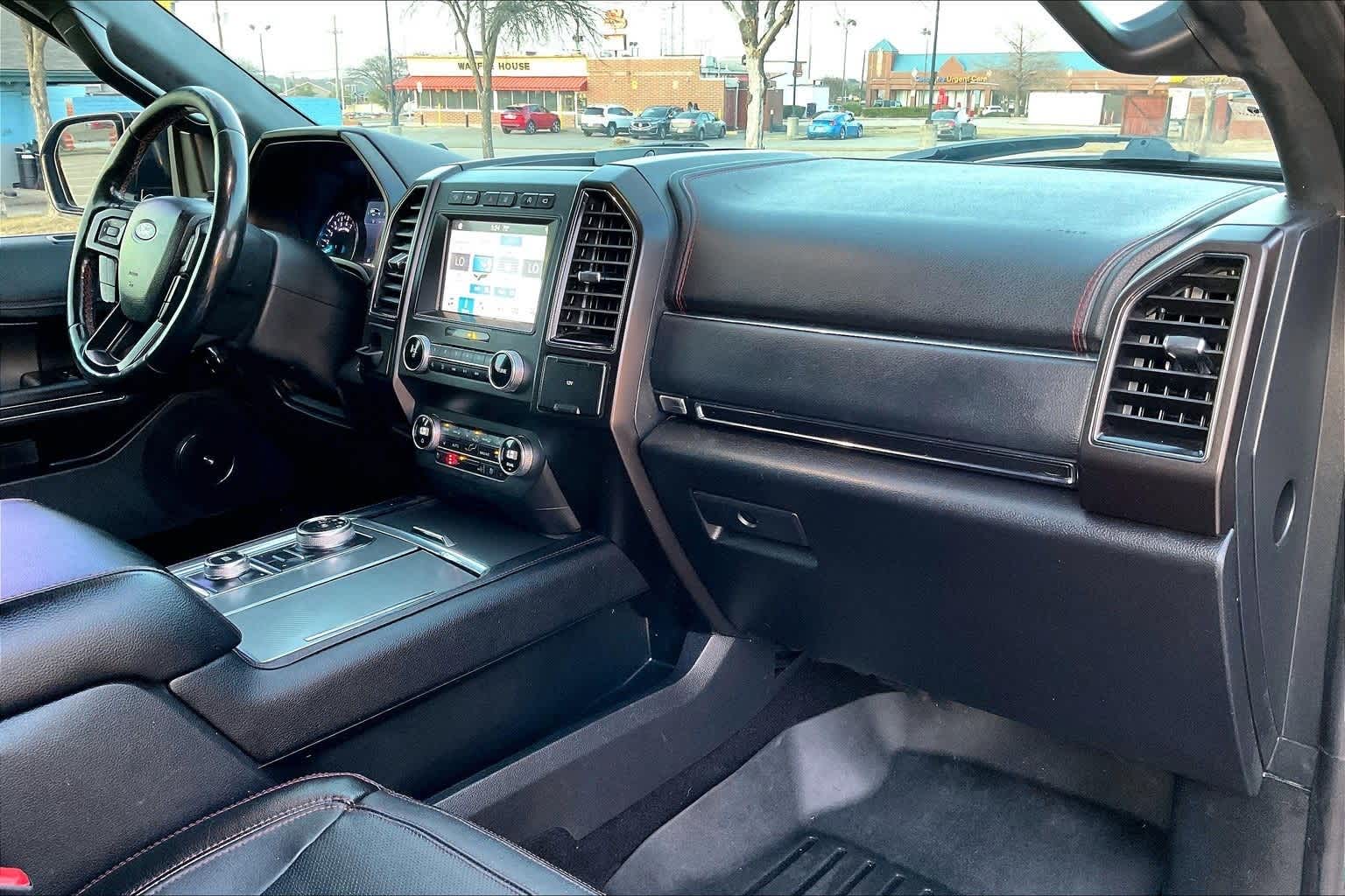 Thumbnail: 2019 Ford Expedition MAX - 23