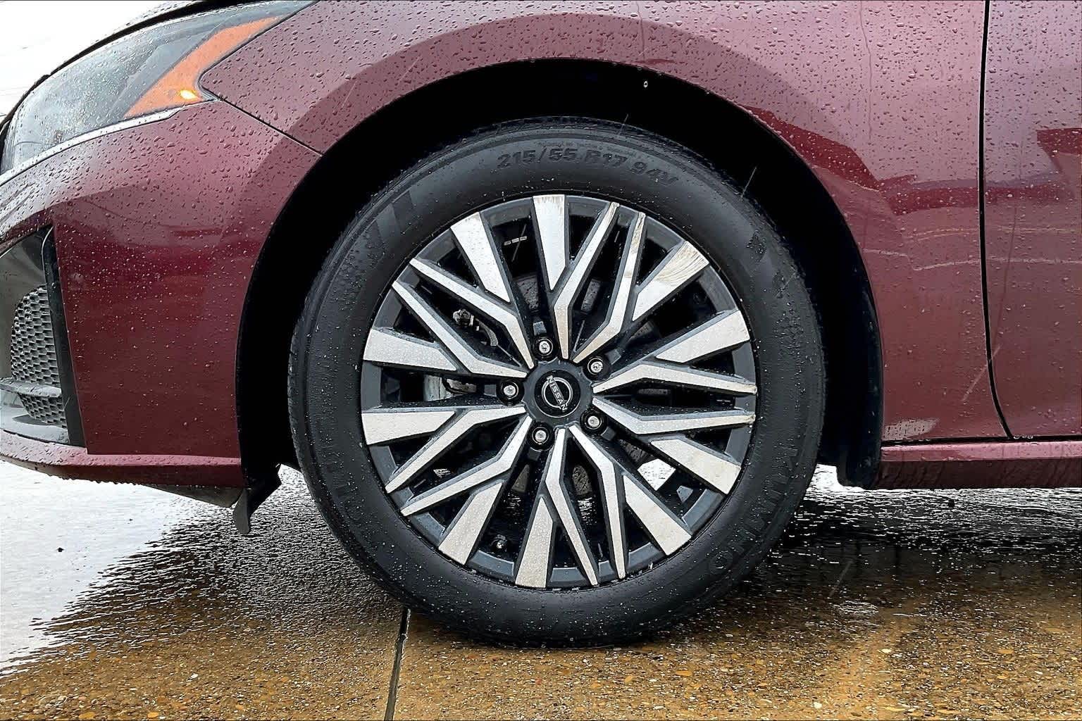 Thumbnail: 2024 Nissan Altima - 8