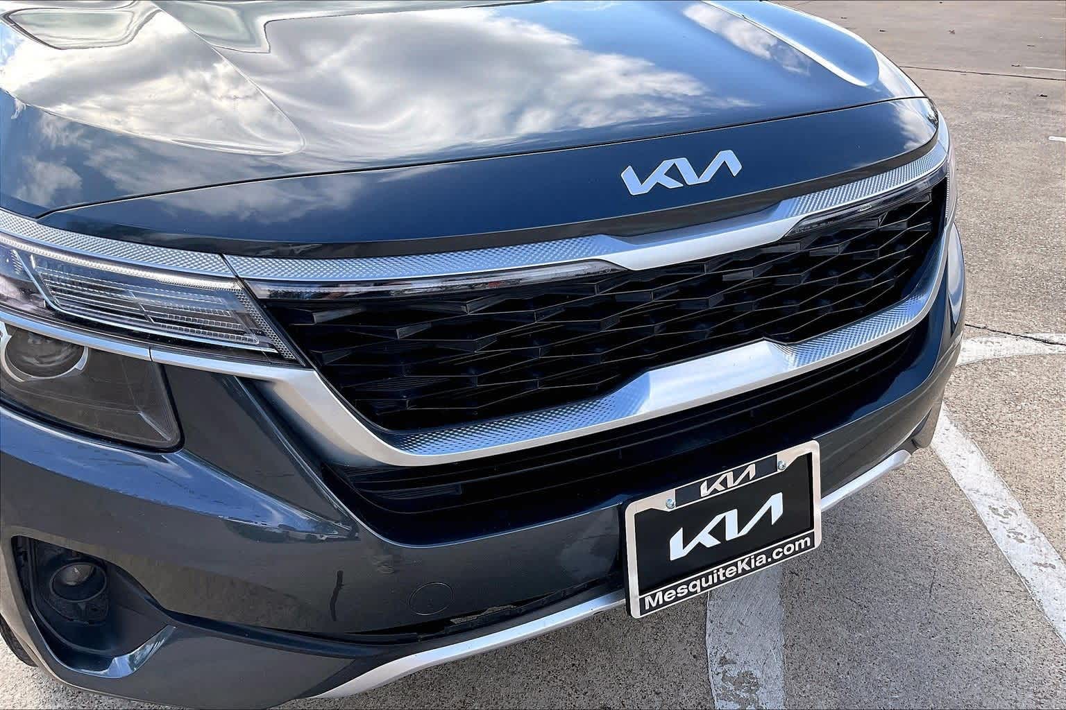 Thumbnail: 2023 Kia Seltos - 32