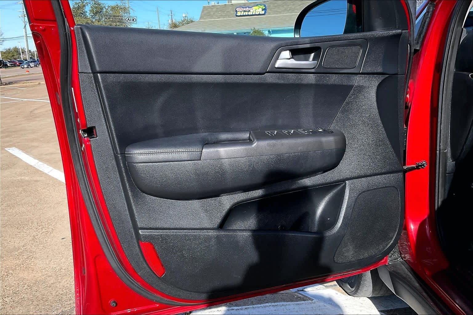 Thumbnail: 2022 Kia Sportage - 26