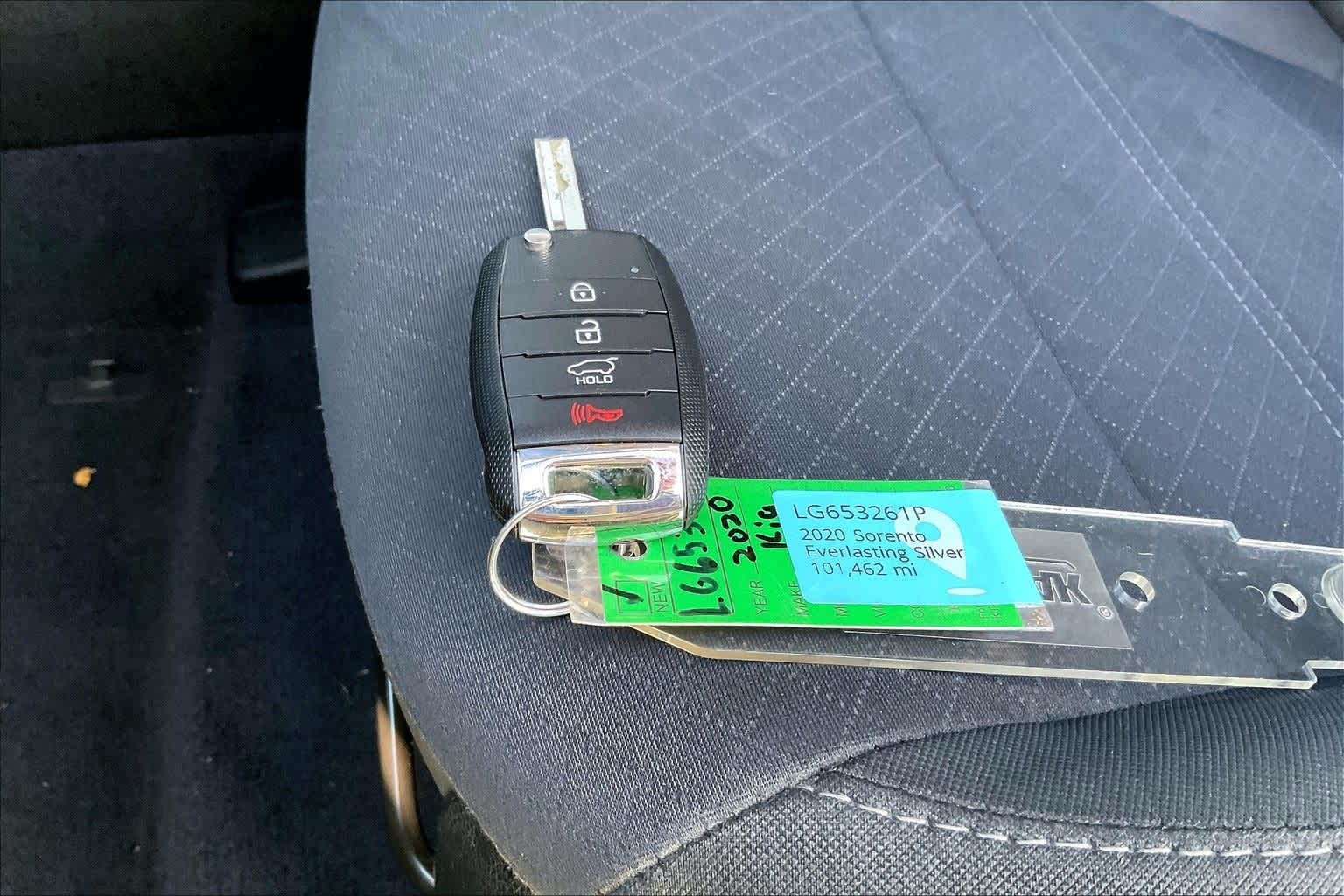 Thumbnail: 2020 Kia Sorento - 19