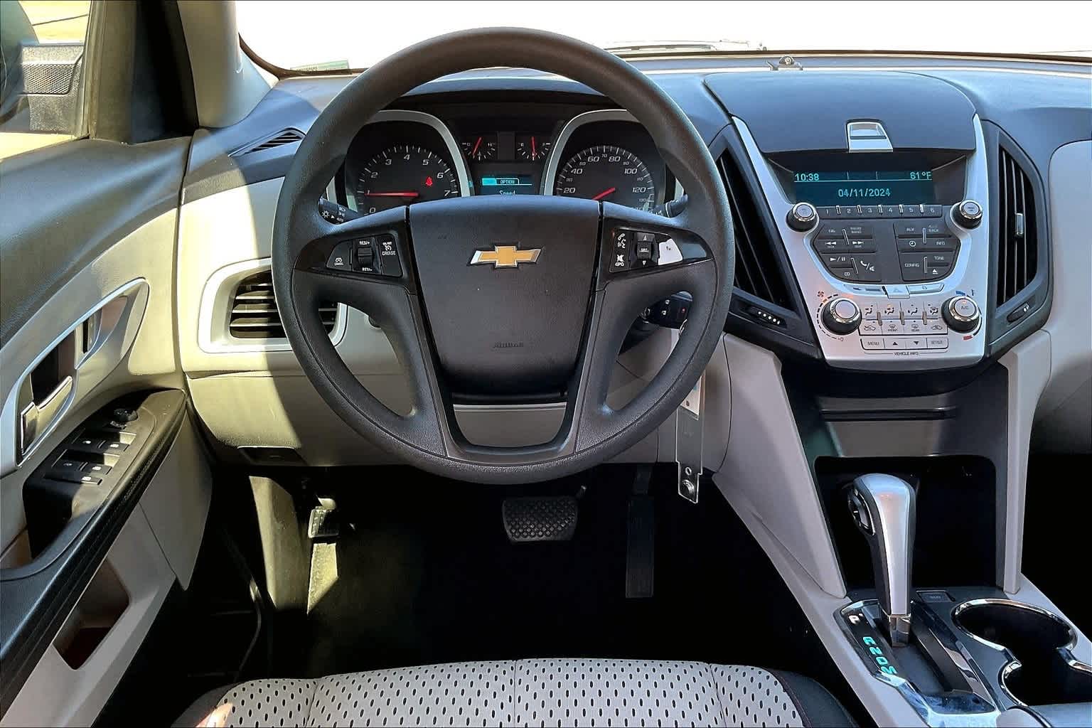 Thumbnail: 2015 Chevrolet Equinox - 14