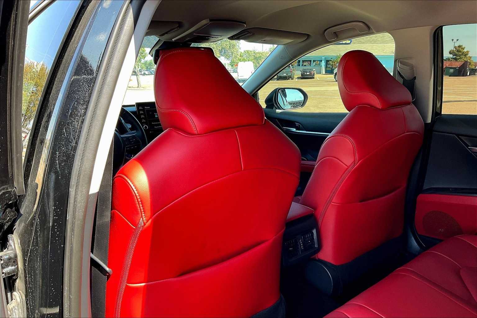 Thumbnail: 2023 Toyota Camry - 12