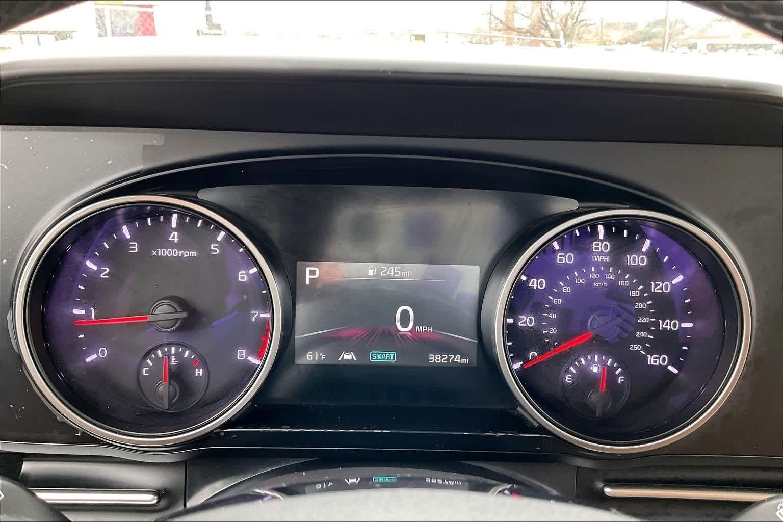 Thumbnail: 2024 Kia Carnival - 16