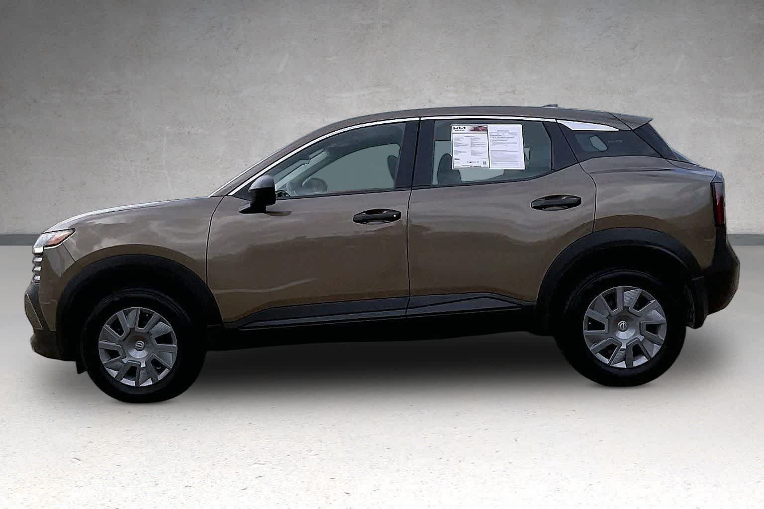 Thumbnail: 2025 Nissan Kicks - 3