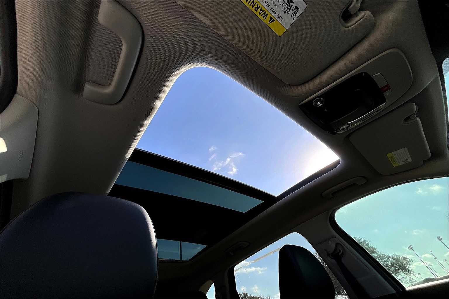 Thumbnail: 2024 Kia Sorento - 30