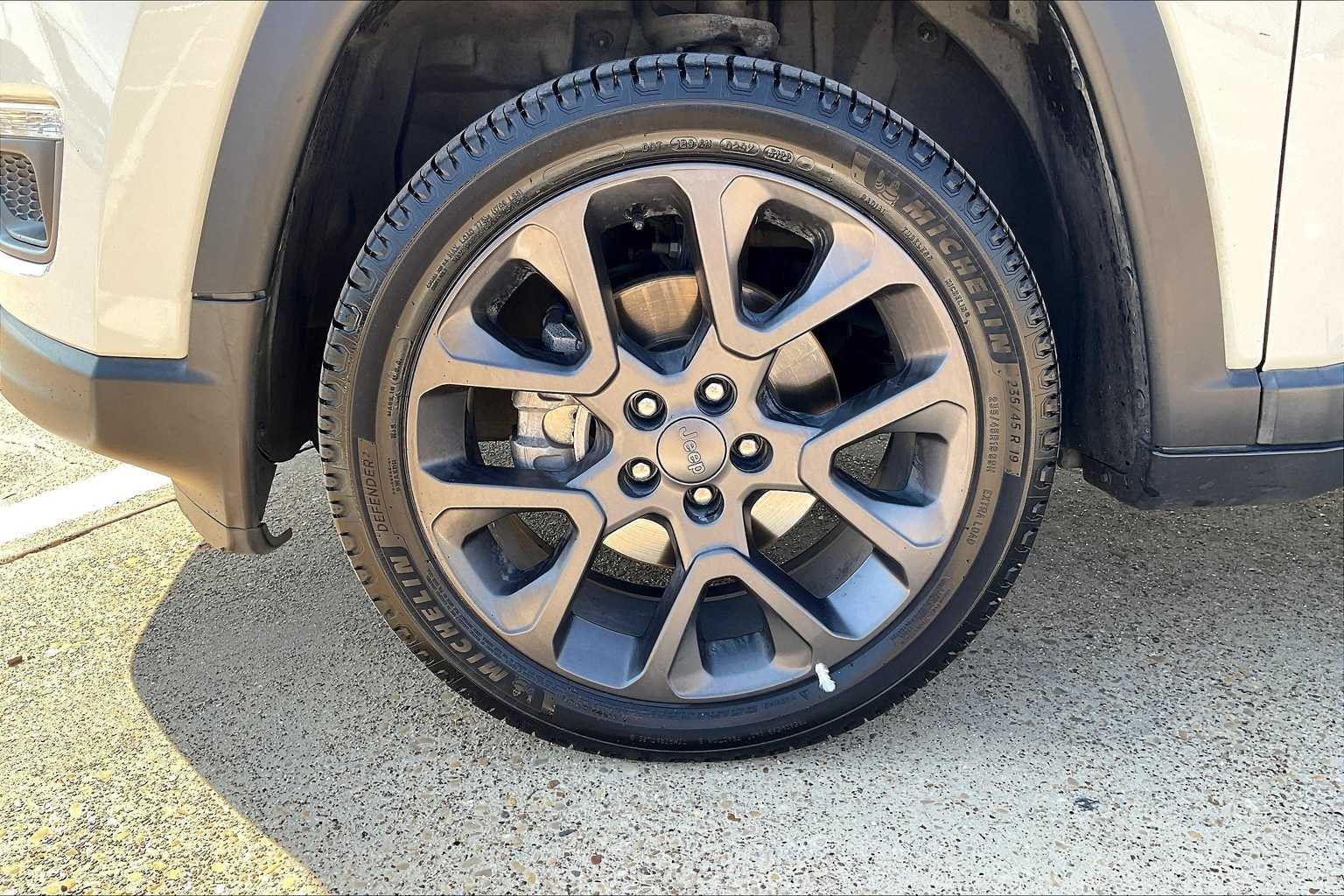 Thumbnail: 2021 Jeep Compass - 8