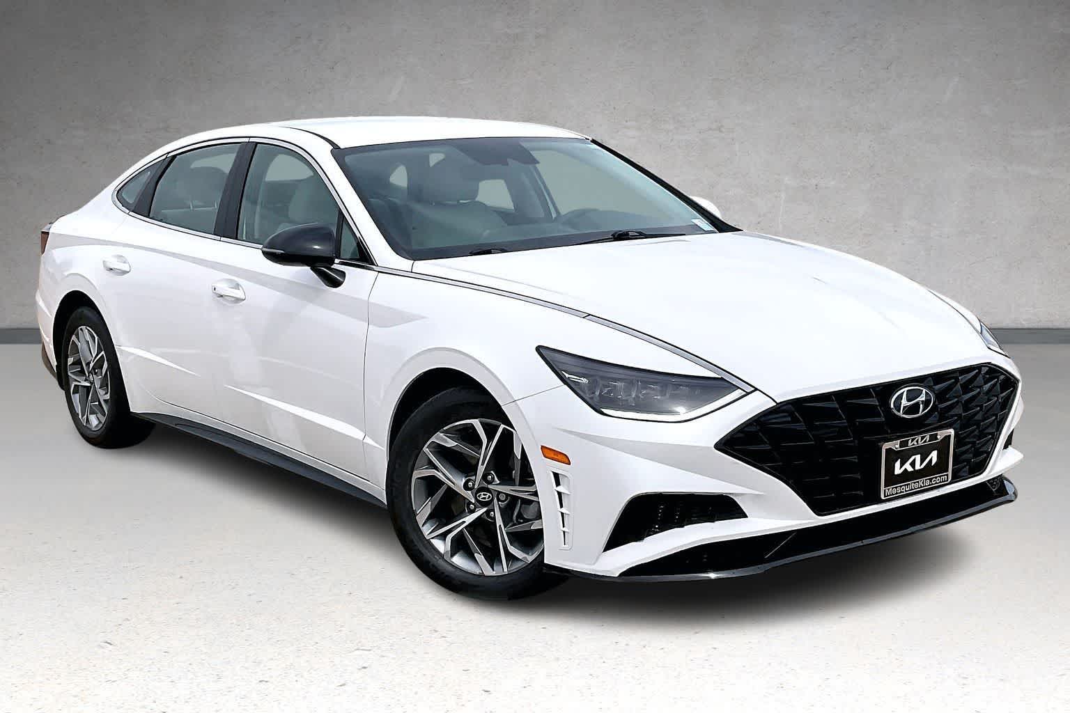 Thumbnail: 2023 Hyundai Sonata - 21