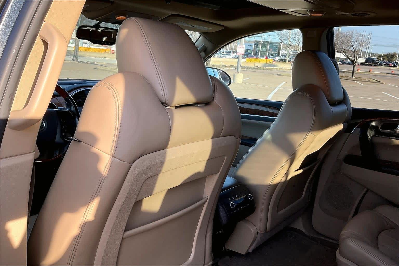 Thumbnail: 2012 Buick Enclave - 10