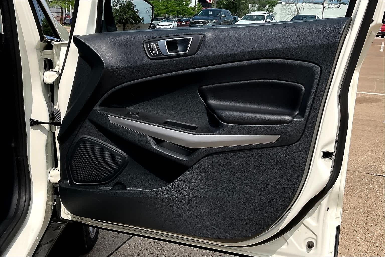 Thumbnail: 2021 Ford EcoSport - 28