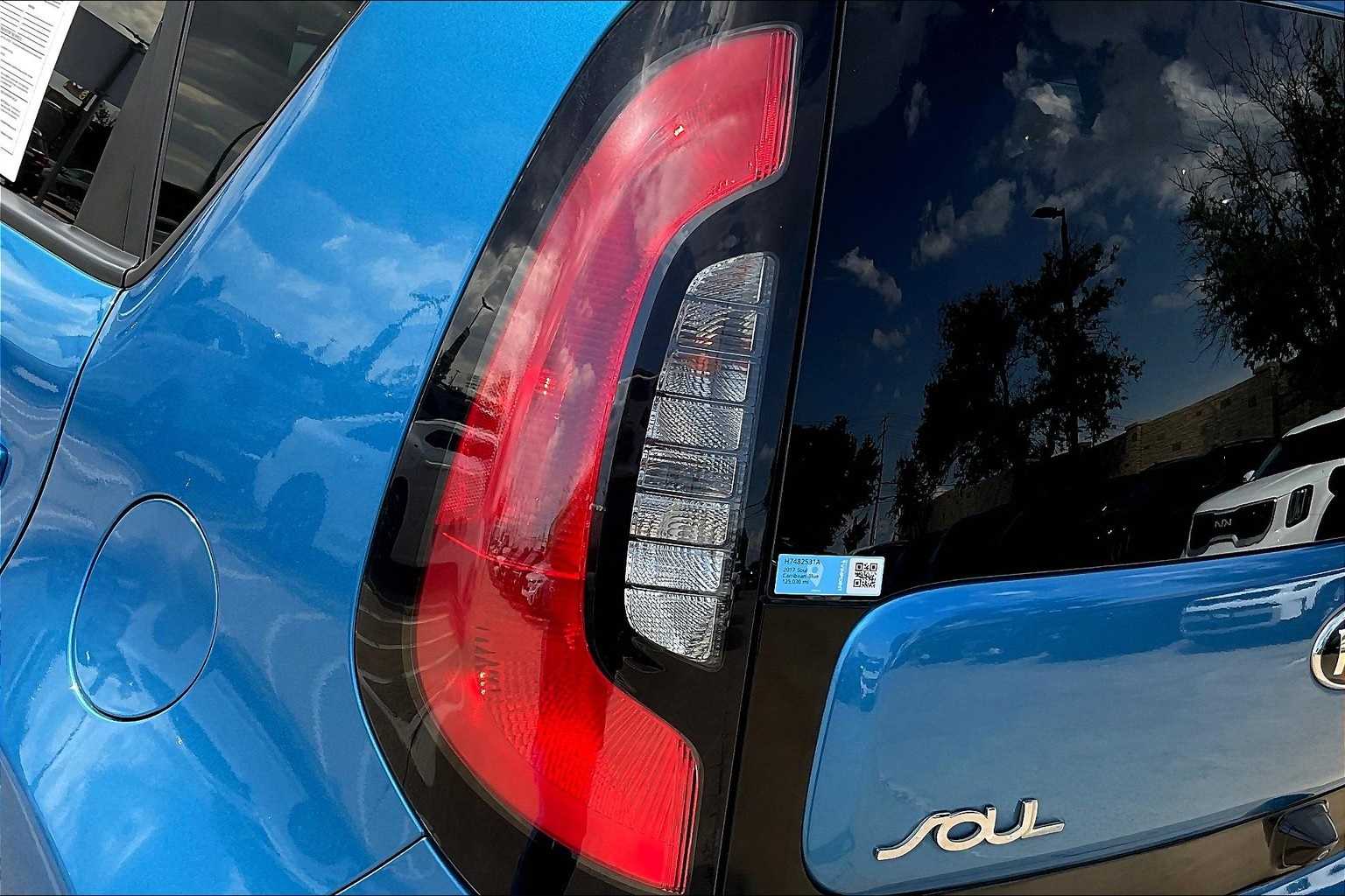 Thumbnail: 2017 Kia Soul - 30