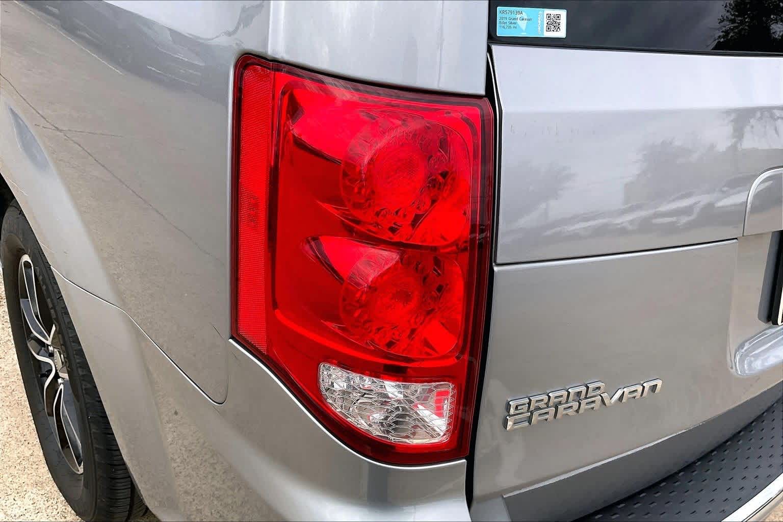 Thumbnail: 2019 Dodge Grand Caravan - 31