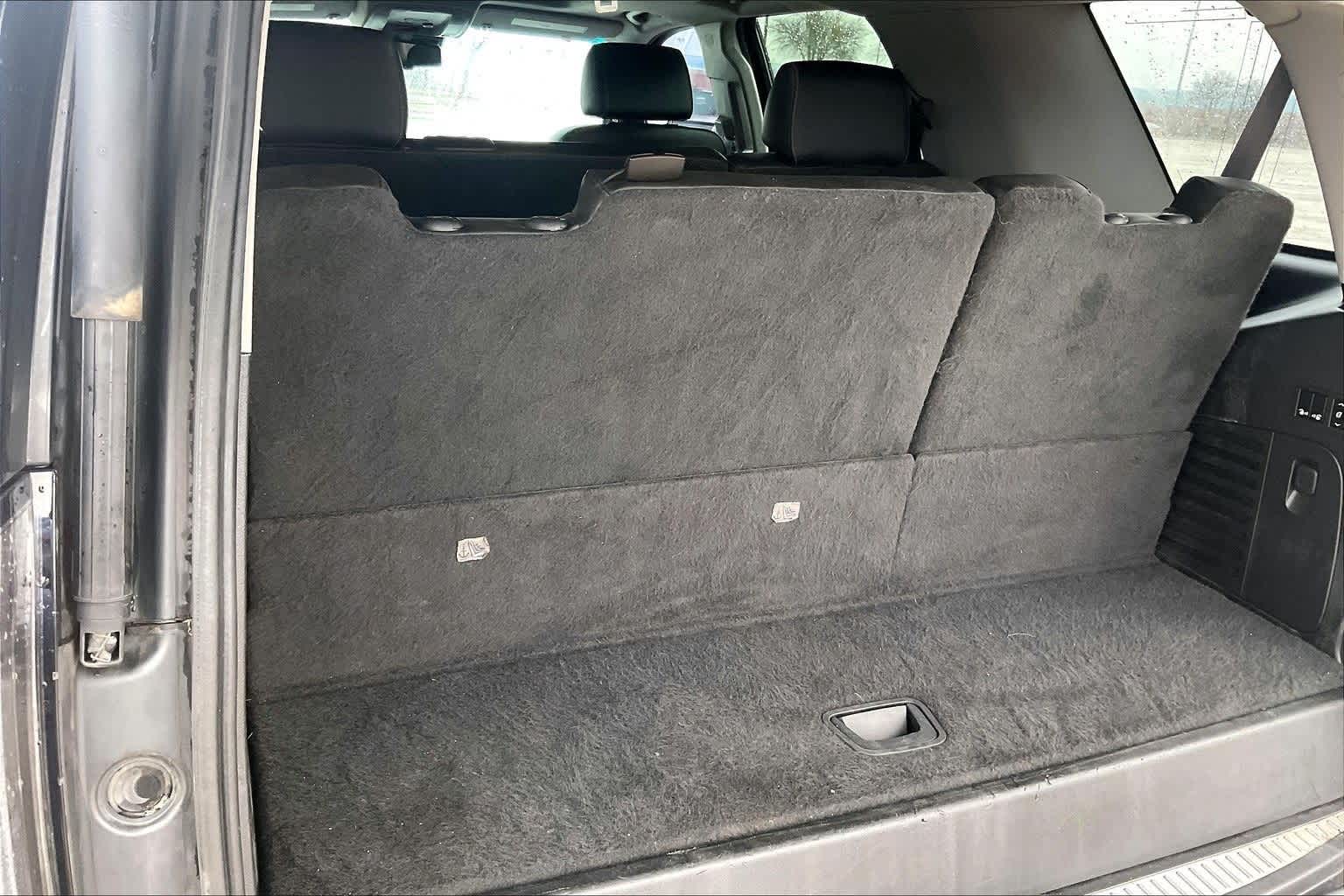 Thumbnail: 2015 GMC Yukon - 16