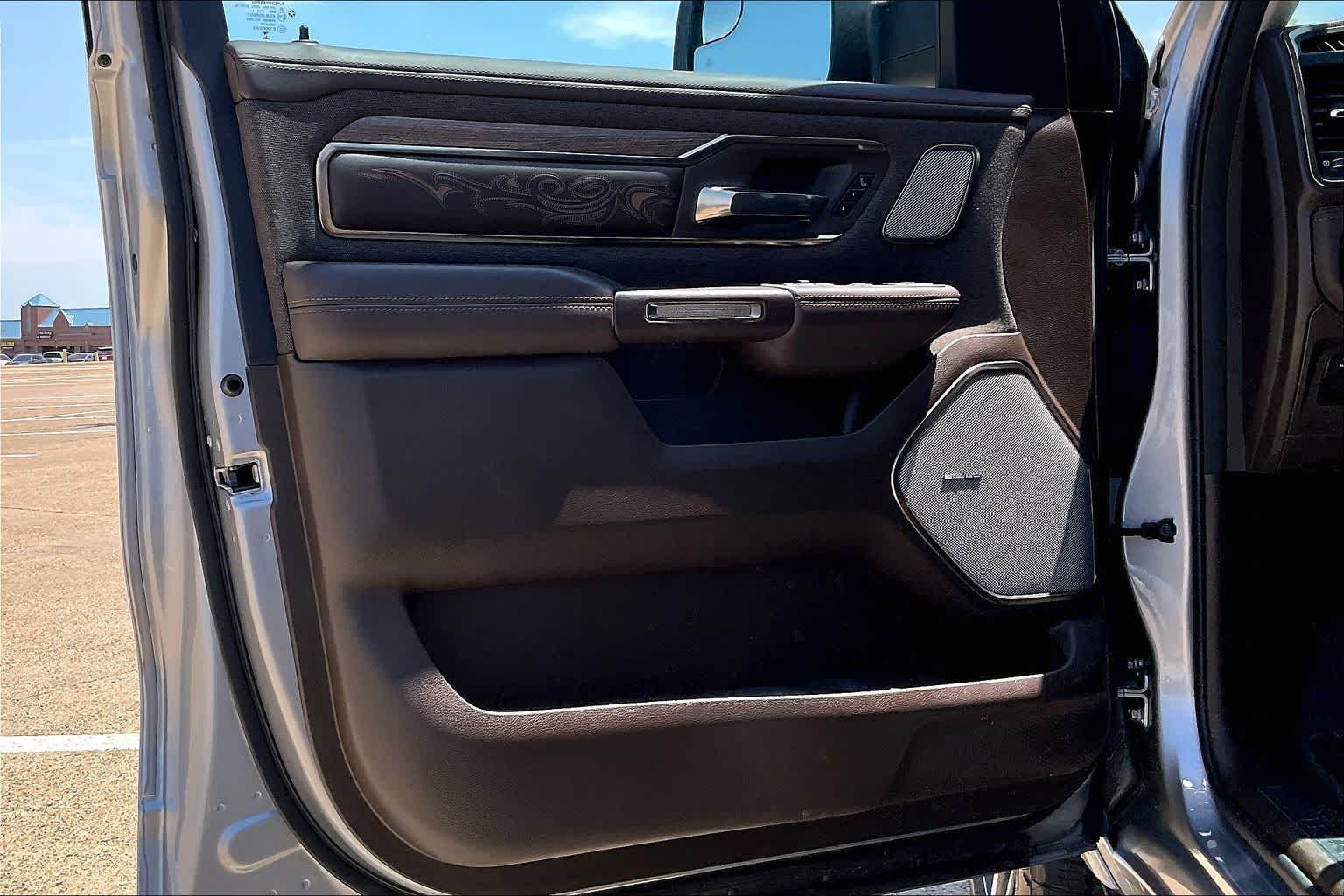 Thumbnail: 2025 RAM 1500 - 27
