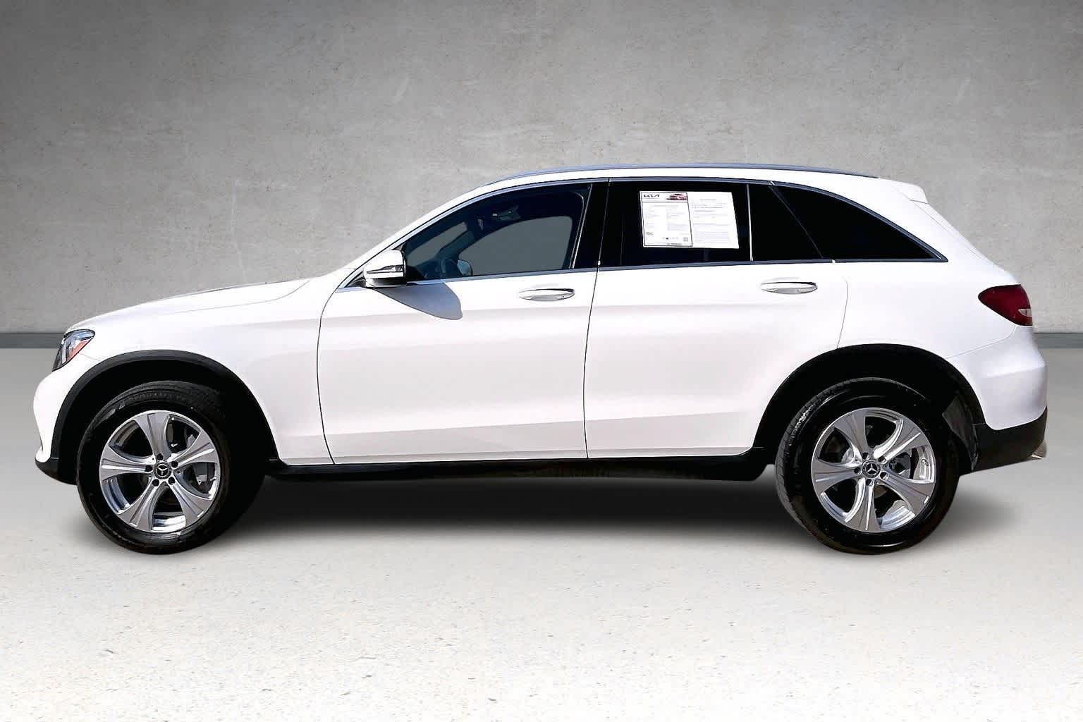 Thumbnail: 2017 Mercedes-Benz GLC - 3