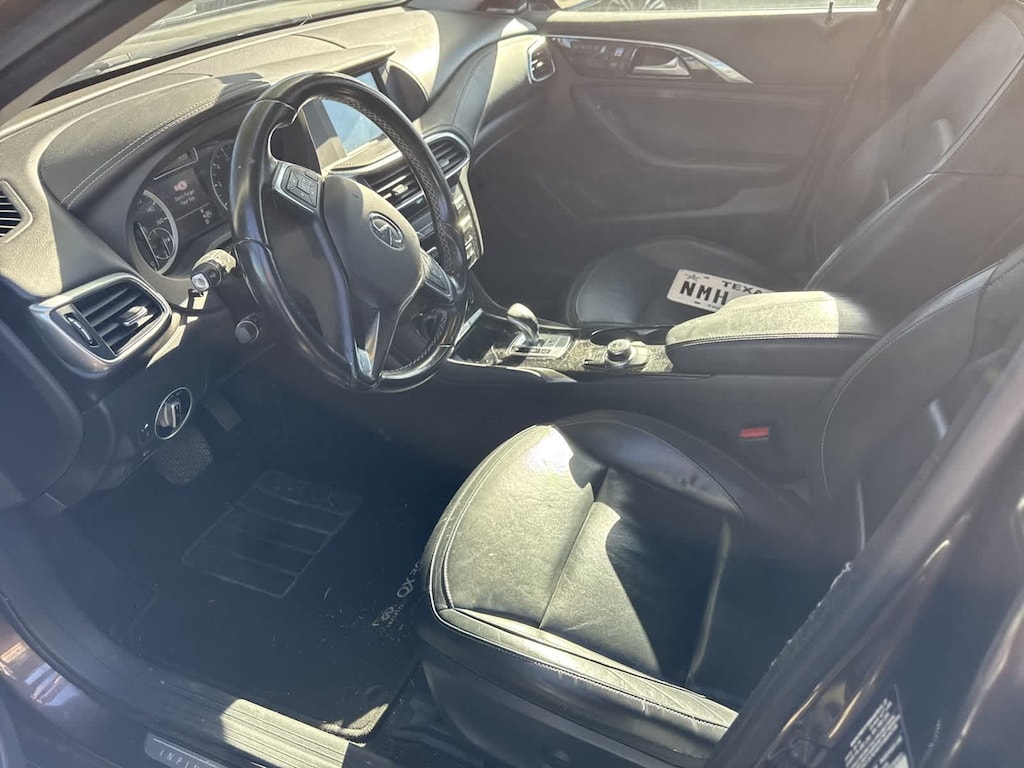 Used 2017 INFINITI QX30 Premium SUV