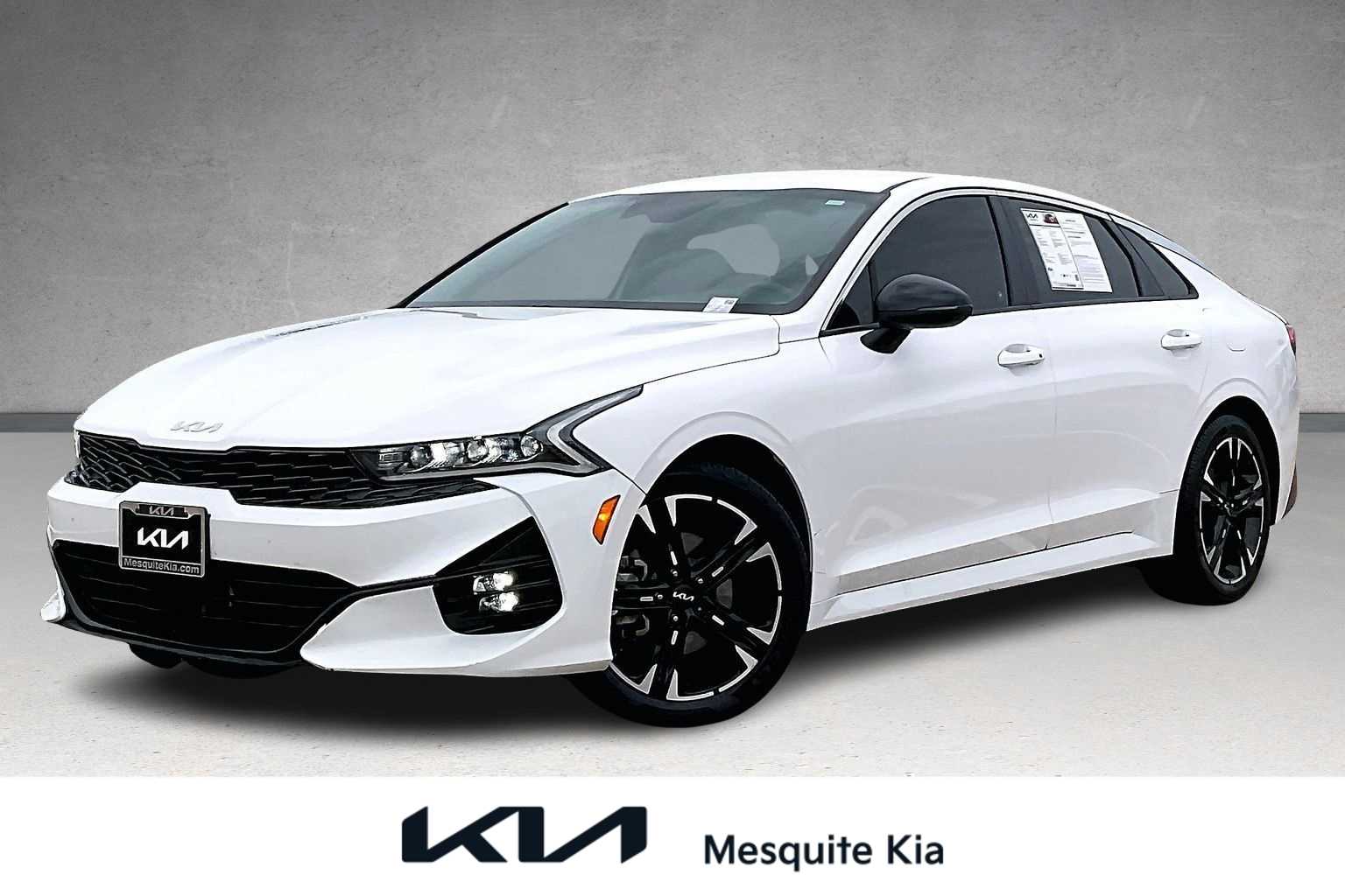 Thumbnail: 2023 Kia K5 - 1