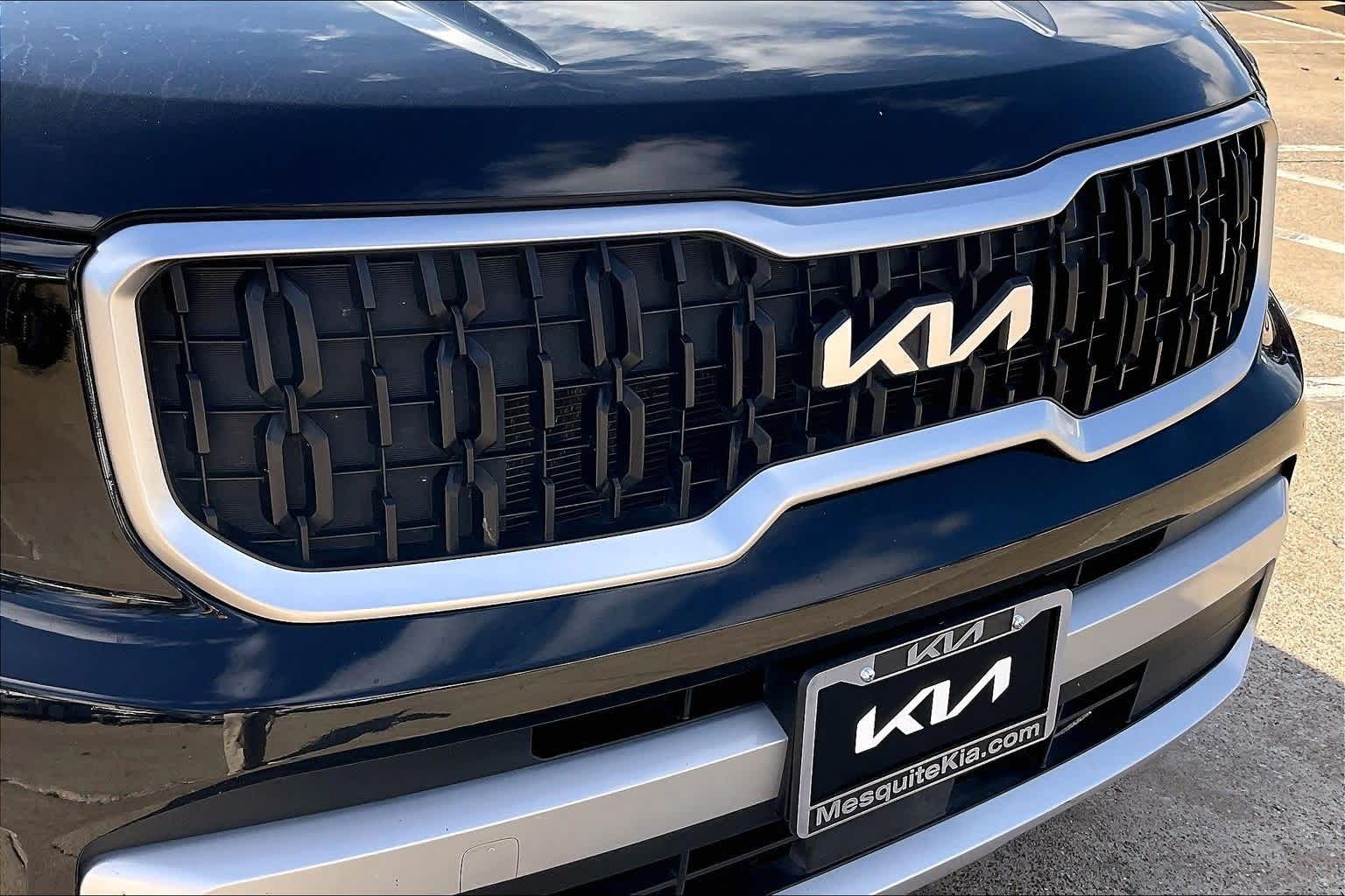 Thumbnail: 2024 Kia Telluride - 32