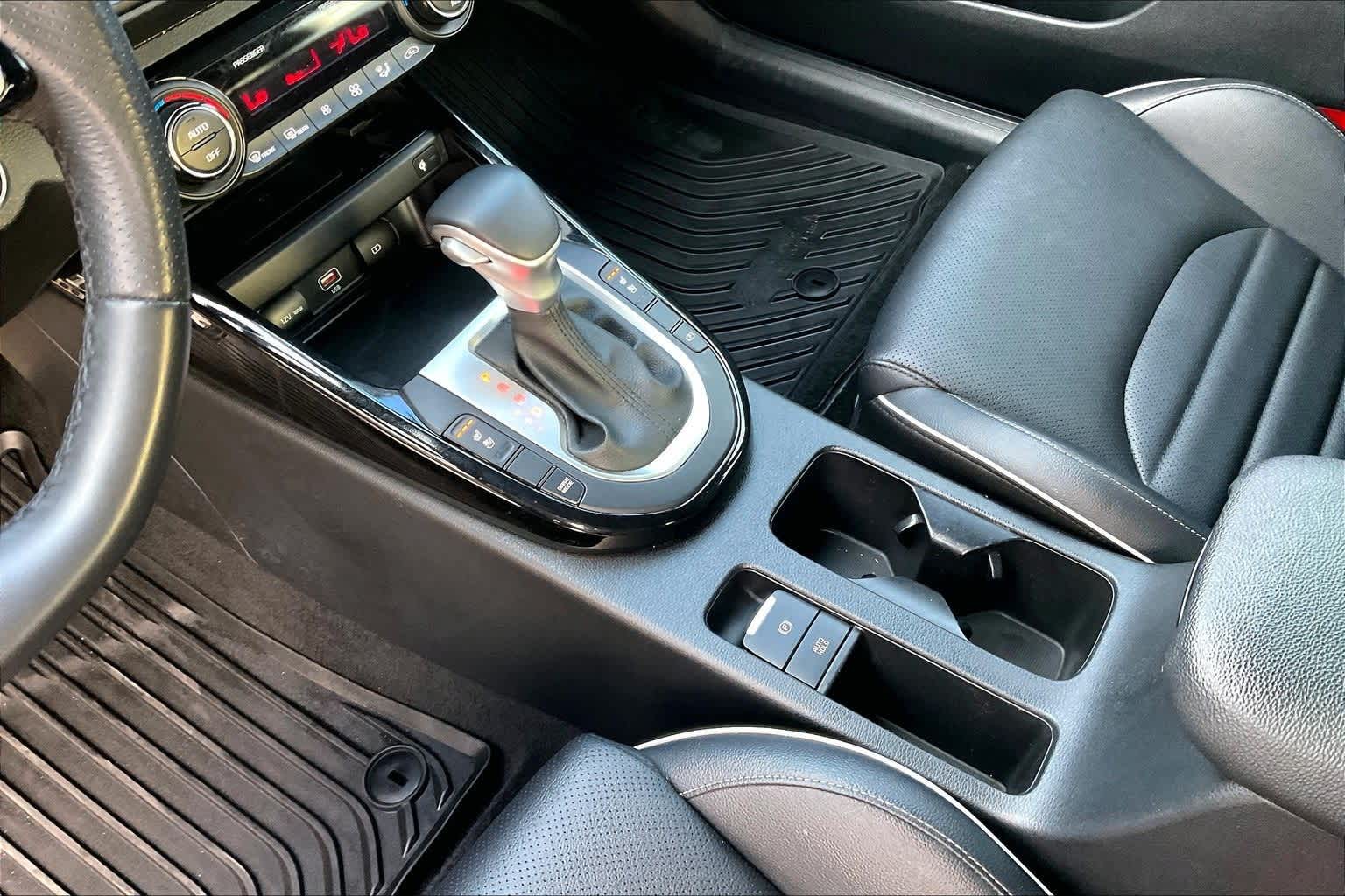 Thumbnail: 2024 Kia Forte - 16