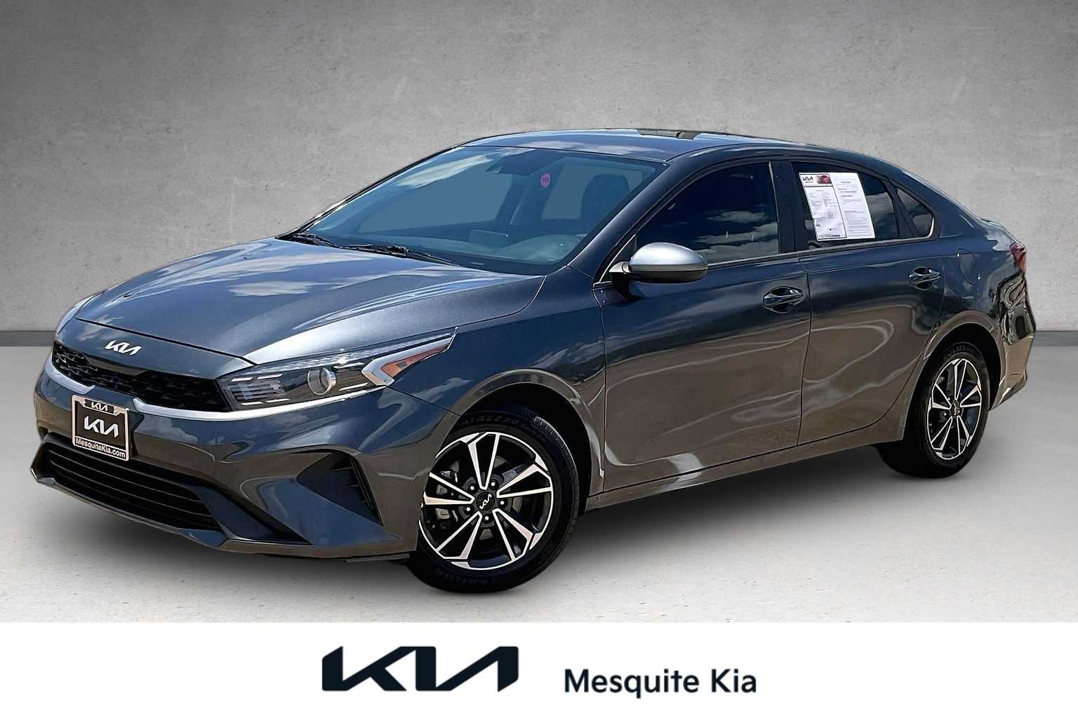 Thumbnail: 2023 Kia Forte - 1