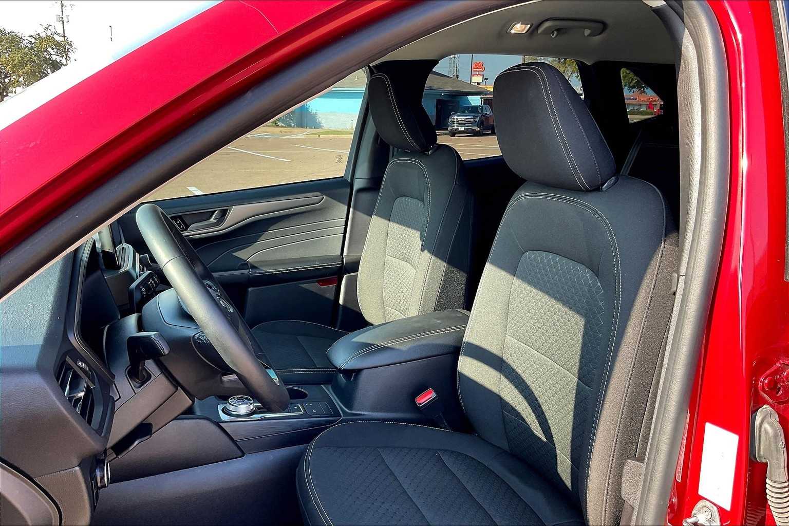 Thumbnail: 2023 Ford Escape - 11