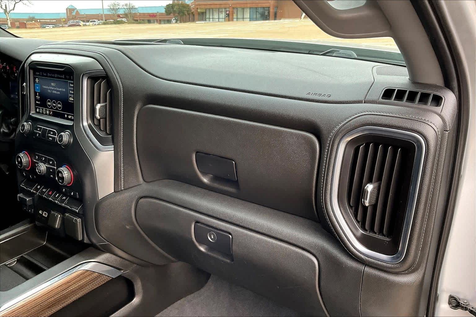 Thumbnail: 2019 Chevrolet Silverado 1500 - 23