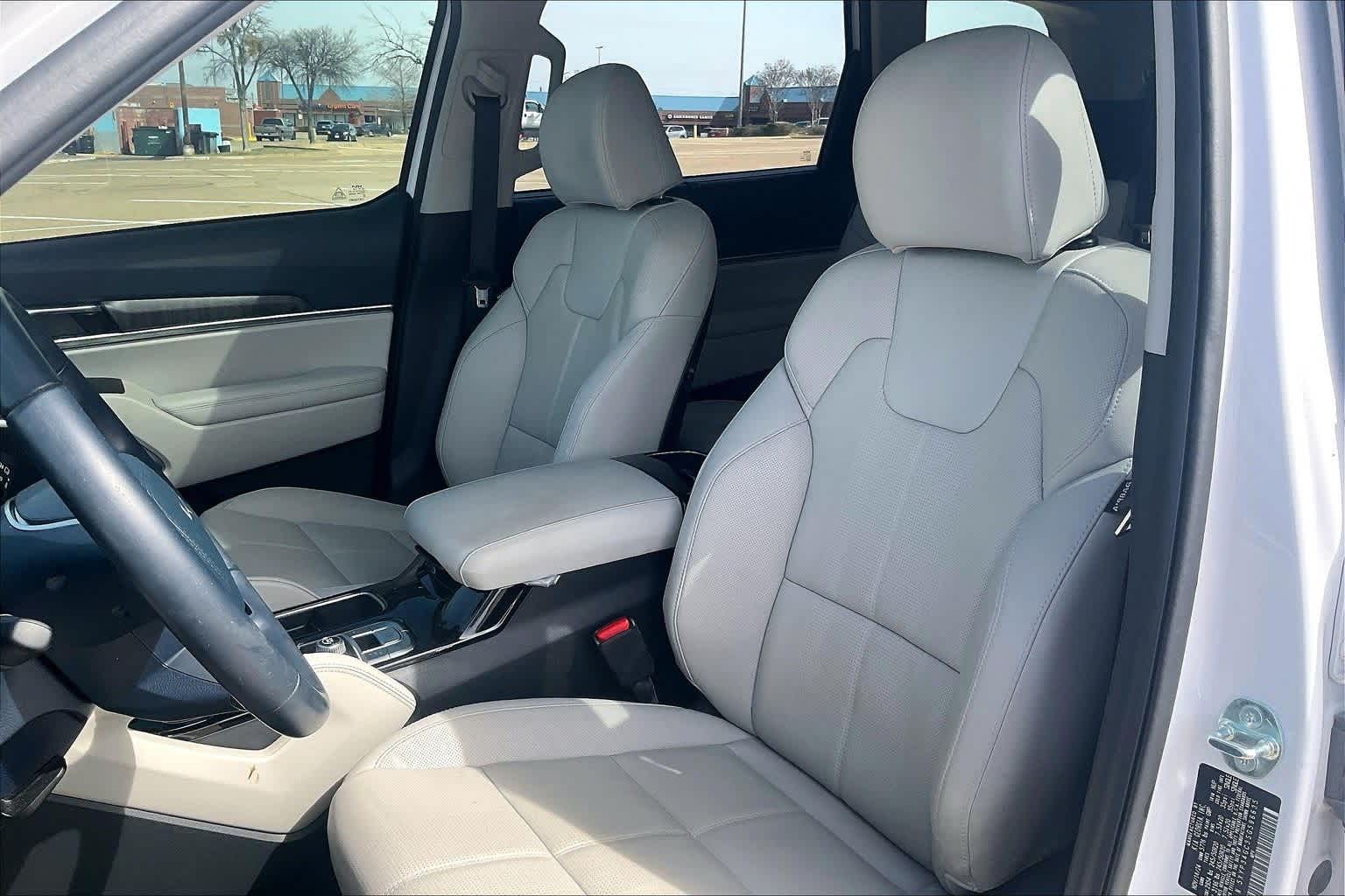 Thumbnail: 2025 Kia Telluride - 10