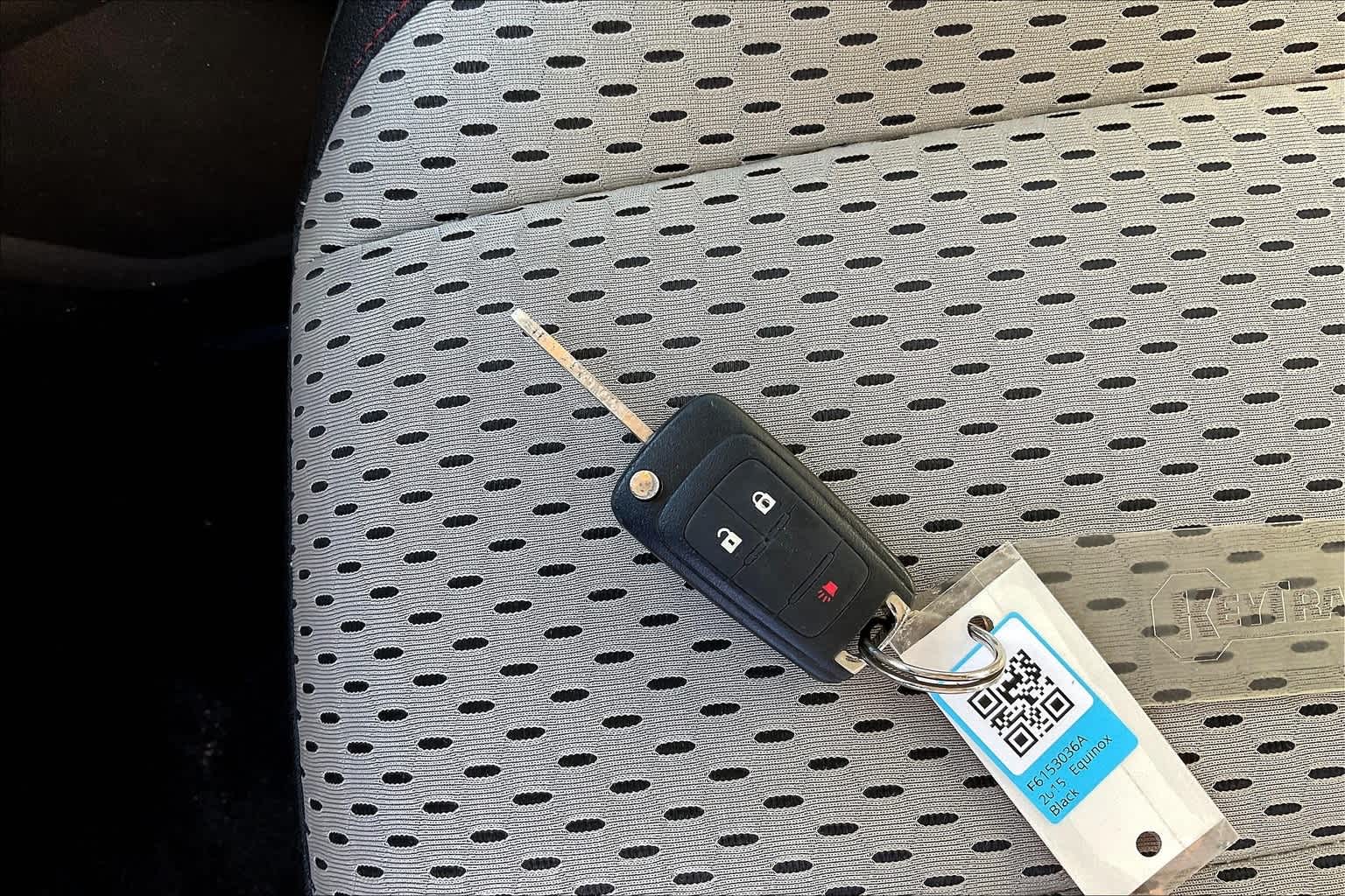 Thumbnail: 2015 Chevrolet Equinox - 19