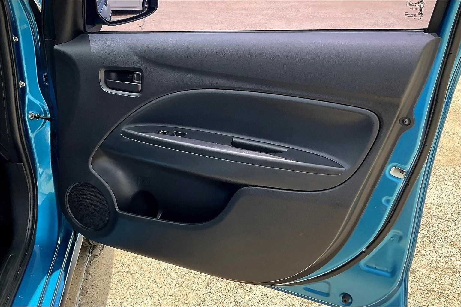 Thumbnail: 2019 Mitsubishi Mirage G4 - 23