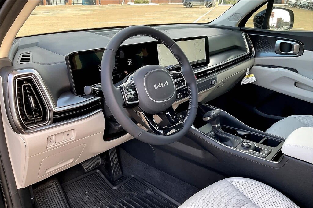 Certified 2025 Kia Sorento S SUV