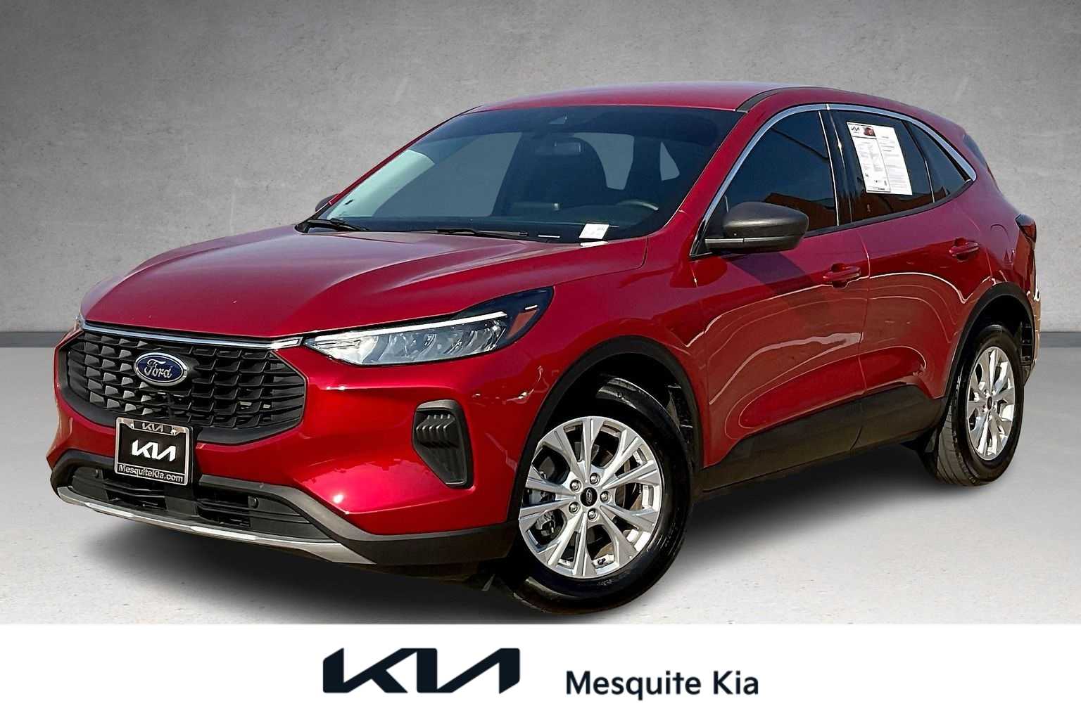 Thumbnail: 2023 Ford Escape - 1