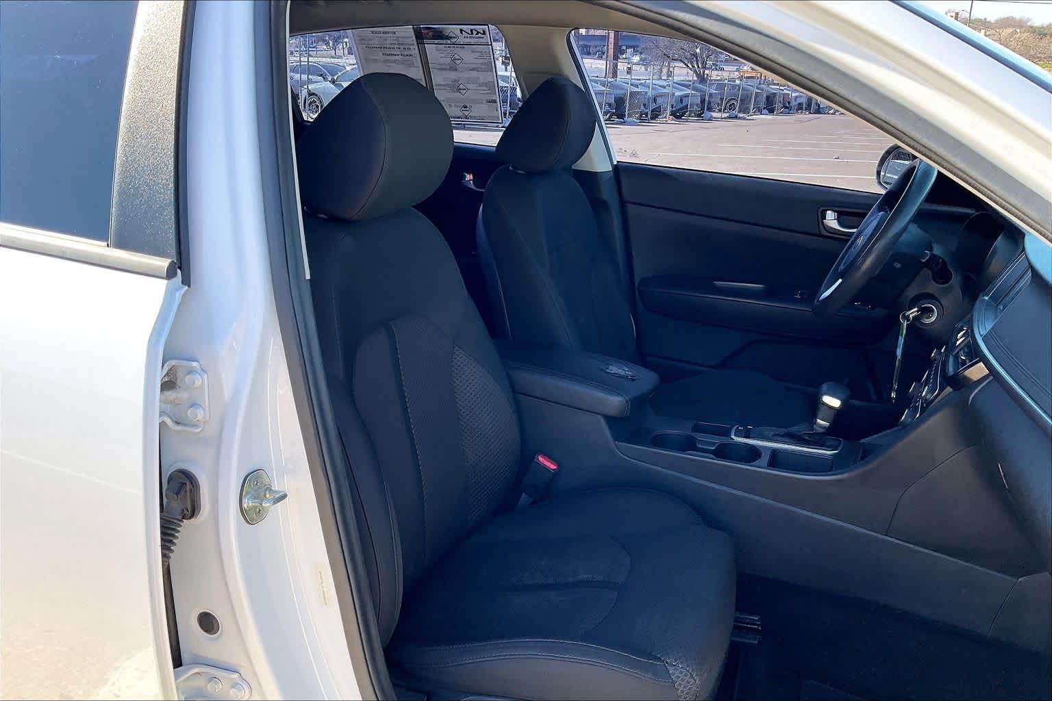 Thumbnail: 2018 Kia Optima - 12