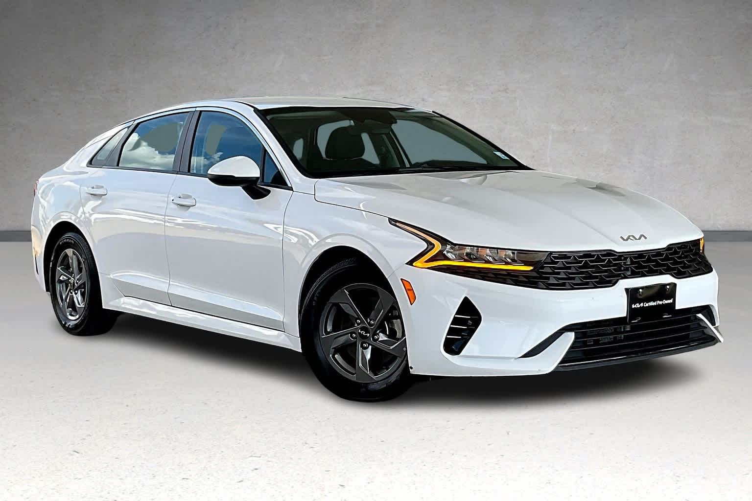 Thumbnail: 2022 Kia K5 - 21