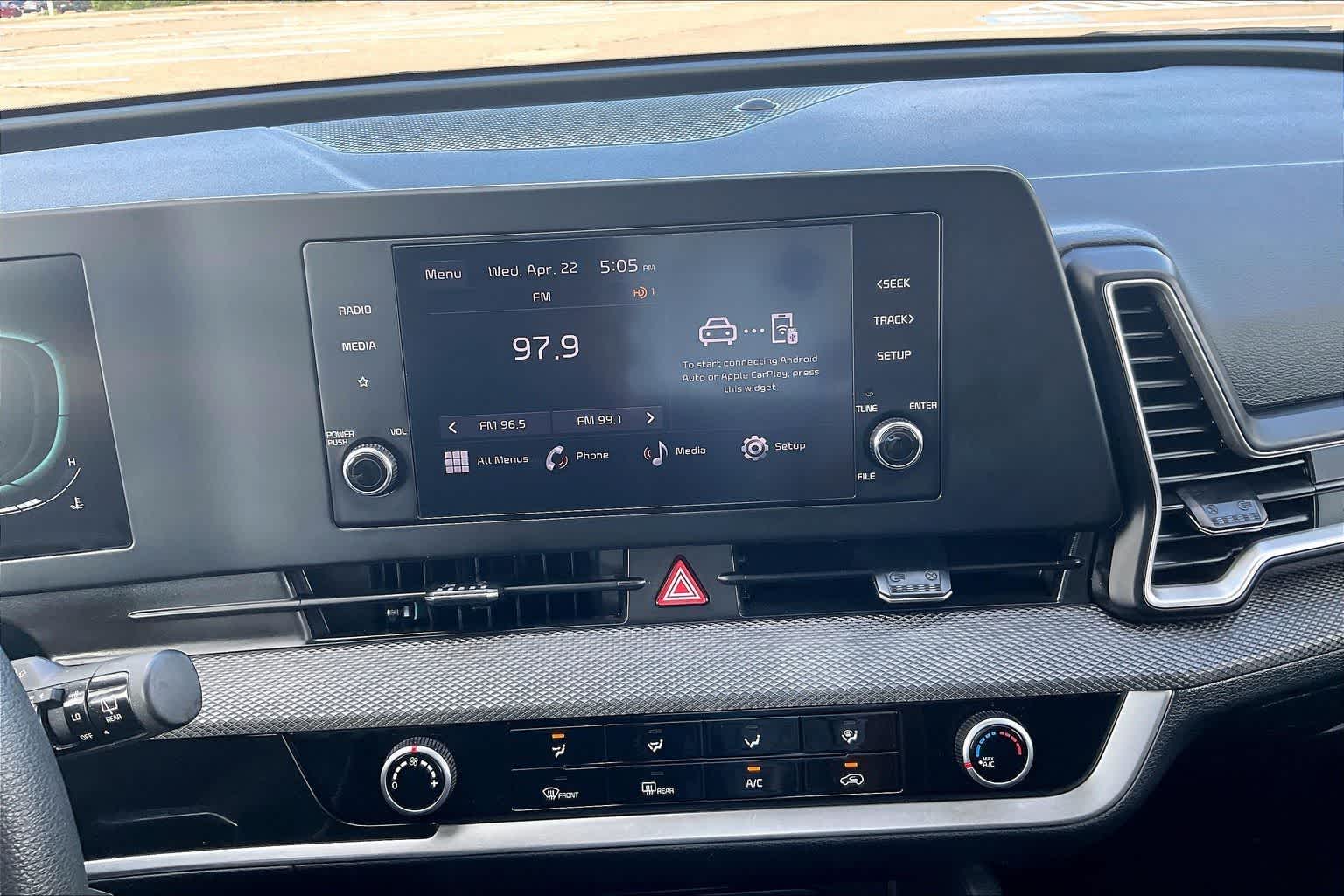 Thumbnail: 2023 Kia Sportage - 15