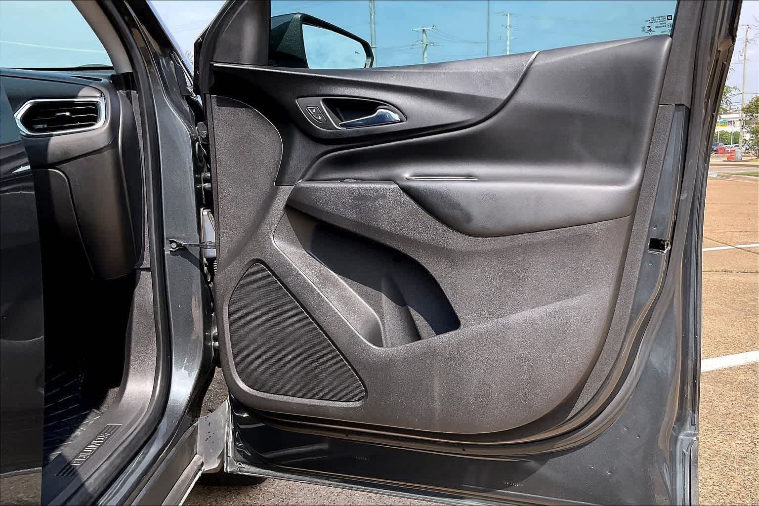 Thumbnail: 2019 Chevrolet Equinox - 27