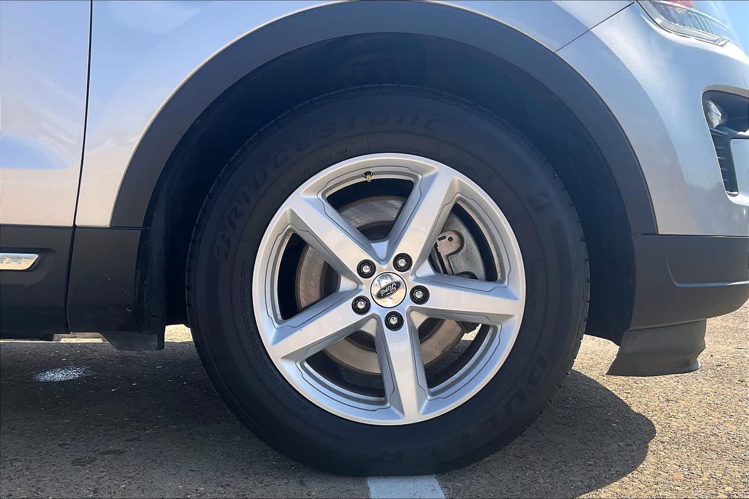 Thumbnail: 2018 Ford Explorer - 8