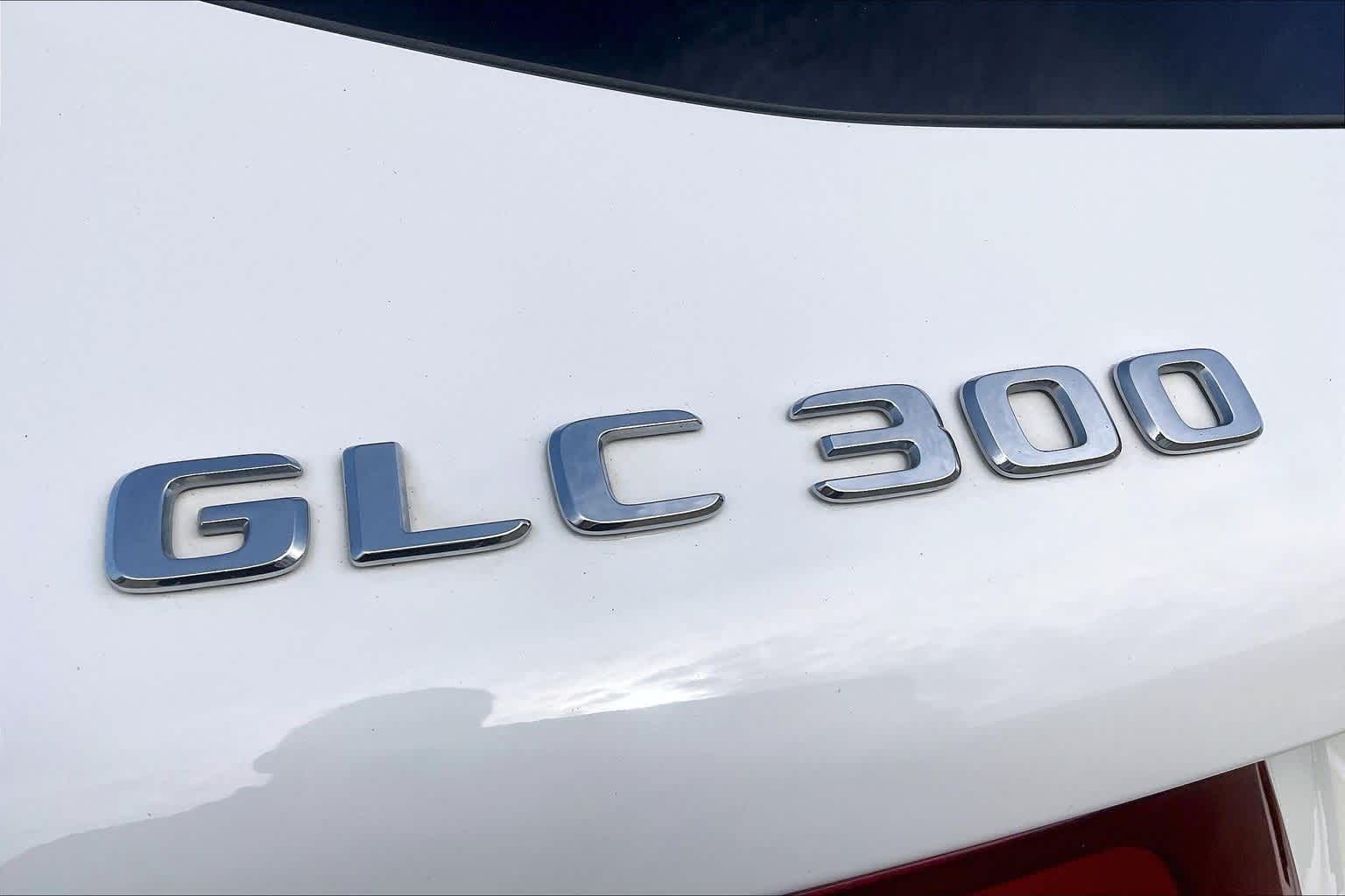 Thumbnail: 2017 Mercedes-Benz GLC - 7