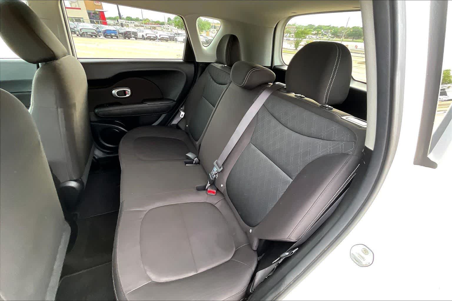 Thumbnail: 2016 Kia Soul - 28