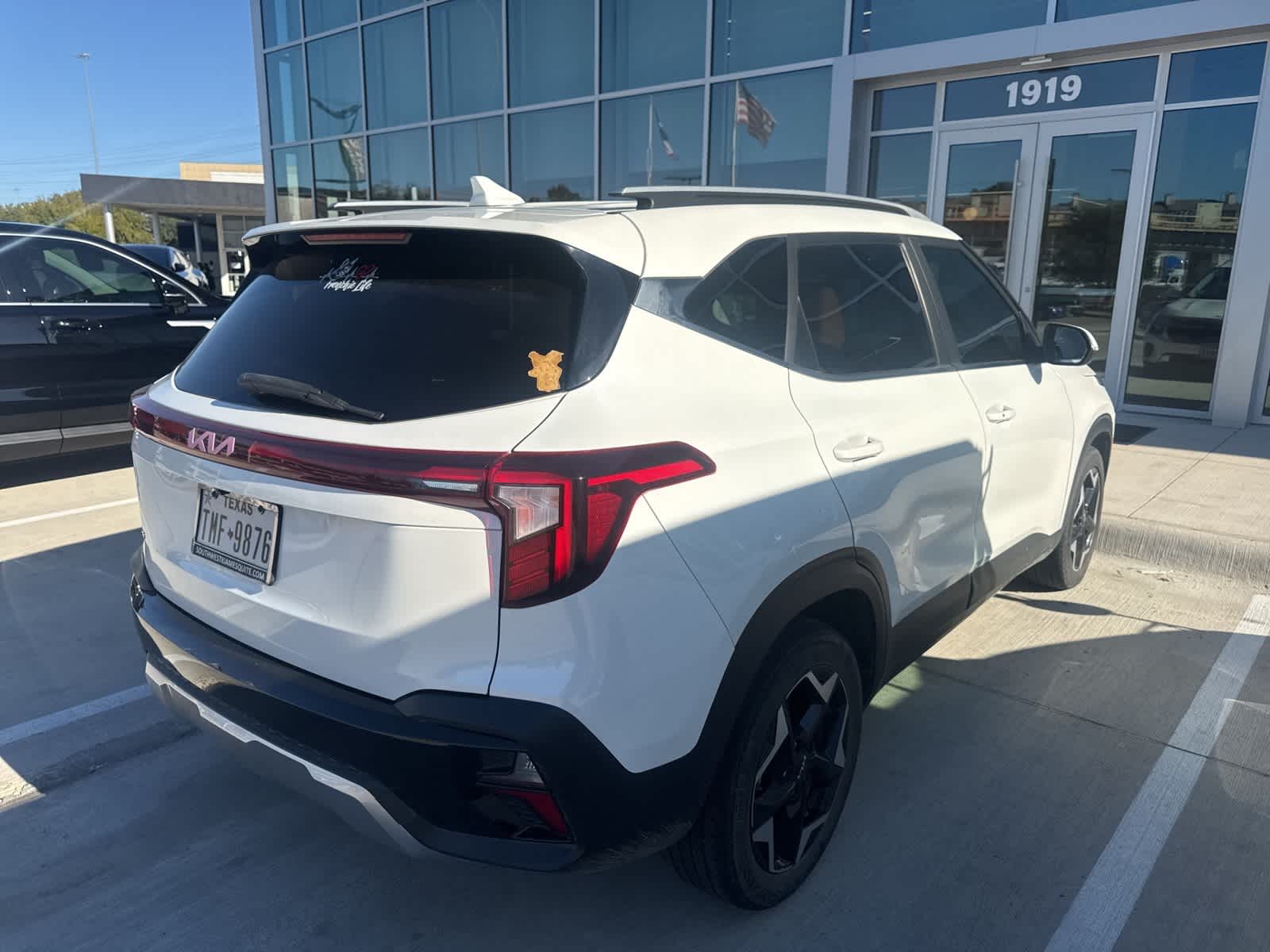 Thumbnail: 2024 Kia Seltos - 5