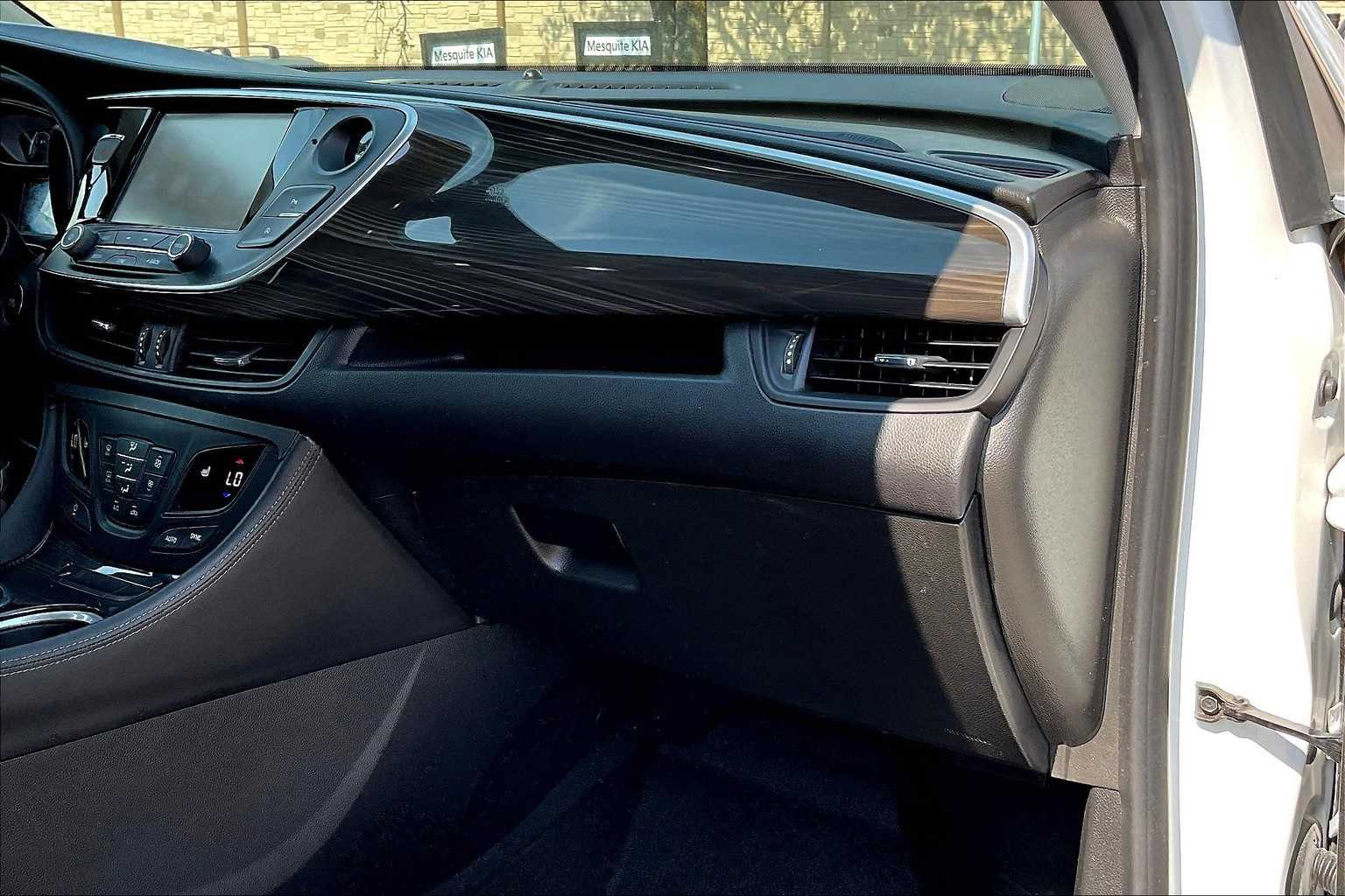 Thumbnail: 2020 Buick Envision - 22