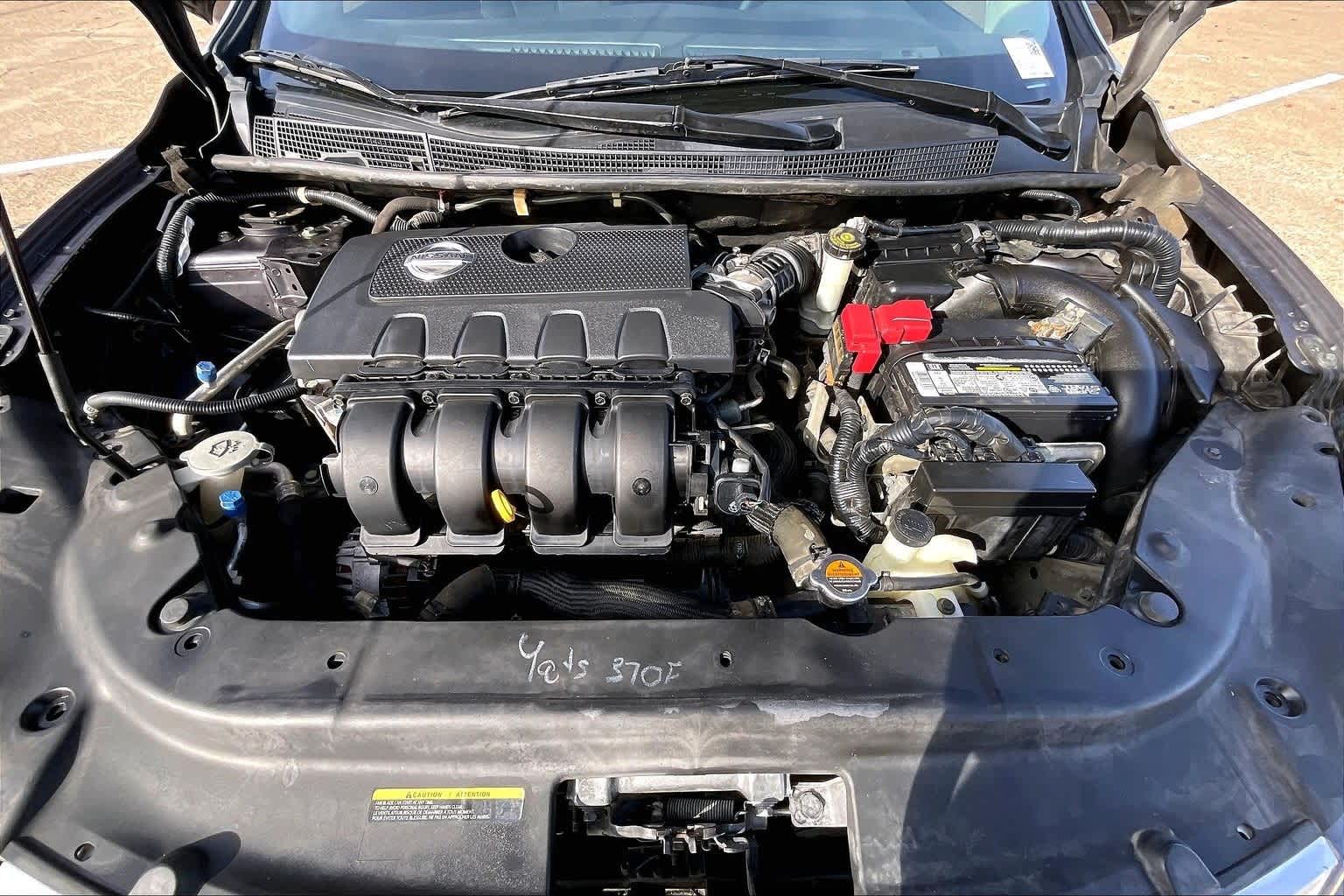 Thumbnail: 2015 Nissan Sentra - 9