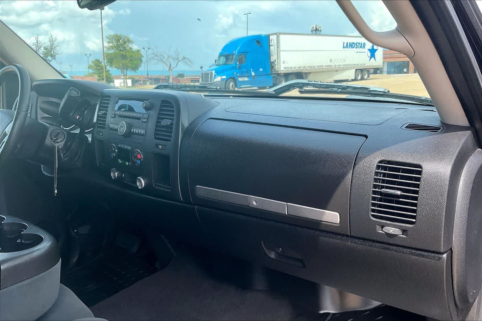Thumbnail: 2008 Chevrolet Silverado 1500 - 21