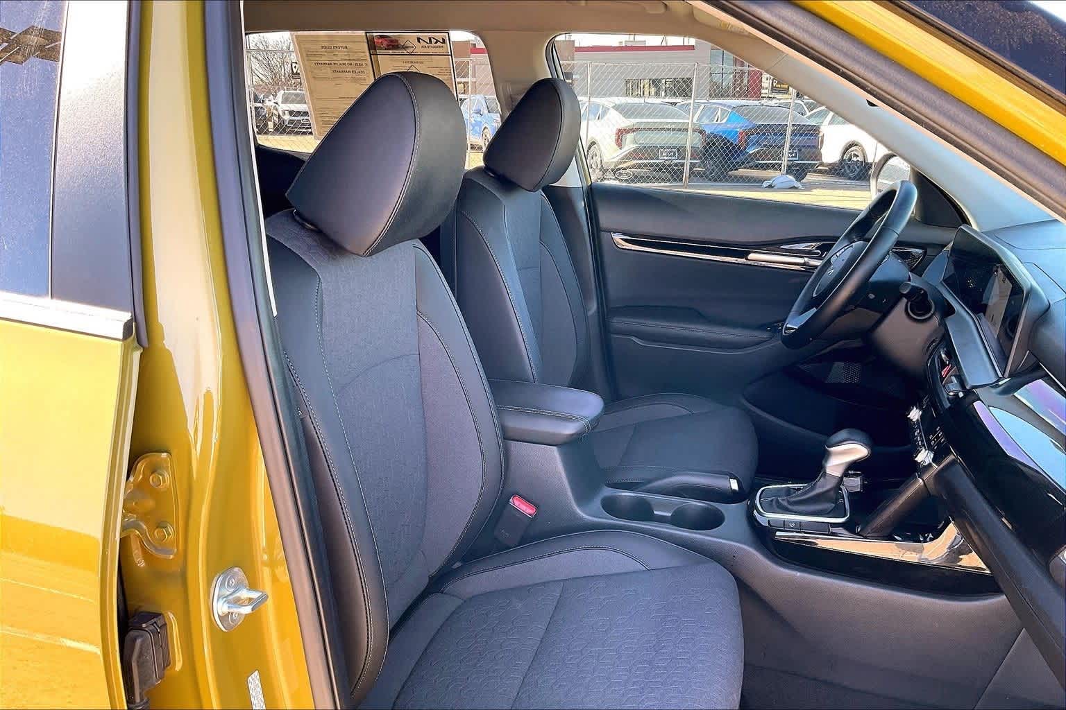 Thumbnail: 2024 Kia Seltos - 12