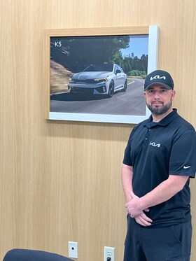 Staff member Brett Webler from ID_0e5ac721362d